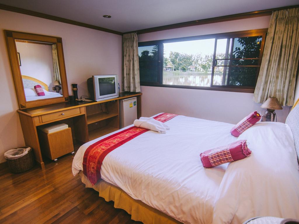Tanita Lagoon Resort Udon Thani Rom bilde