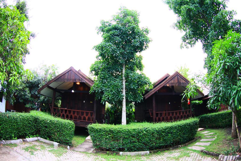 Tanita Lagoon Resort Udon Thani Rom bilde